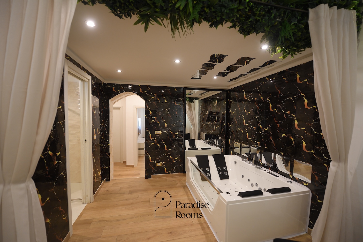 Paradise Rooms - Suite