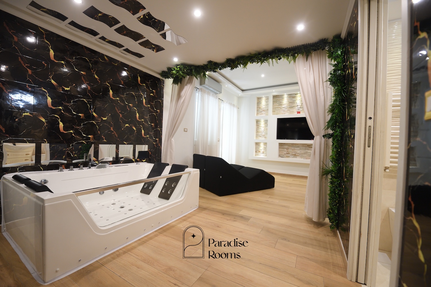 Paradise Rooms - Suite