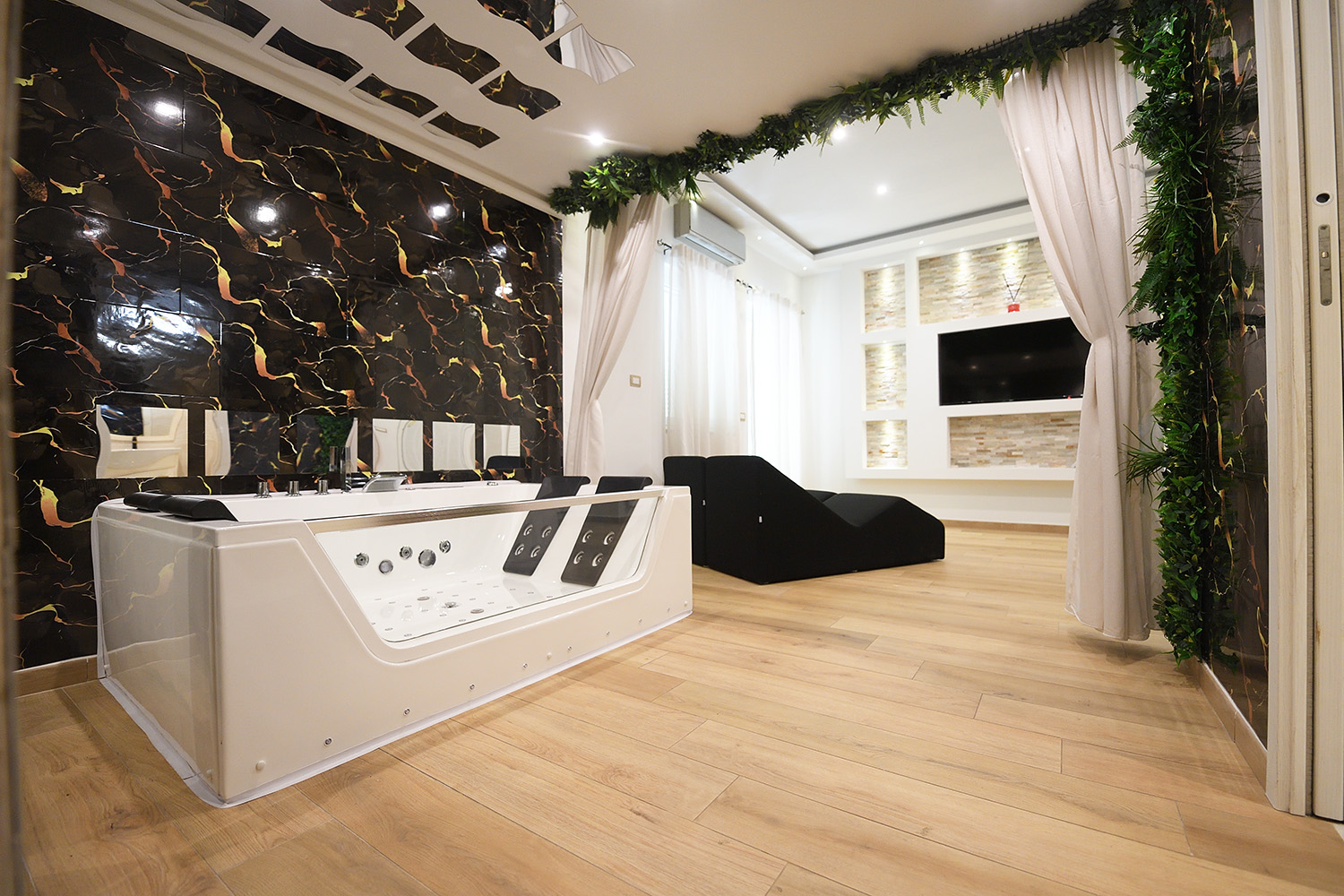 Paradise Rooms - Suite